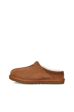 UGG  [MEN] 스웨이드 자수 뉴먼 슬립온 슬리퍼 