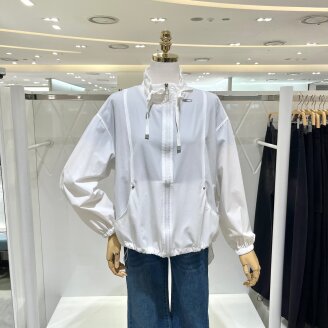 스트랩 하이넥 점퍼 621980