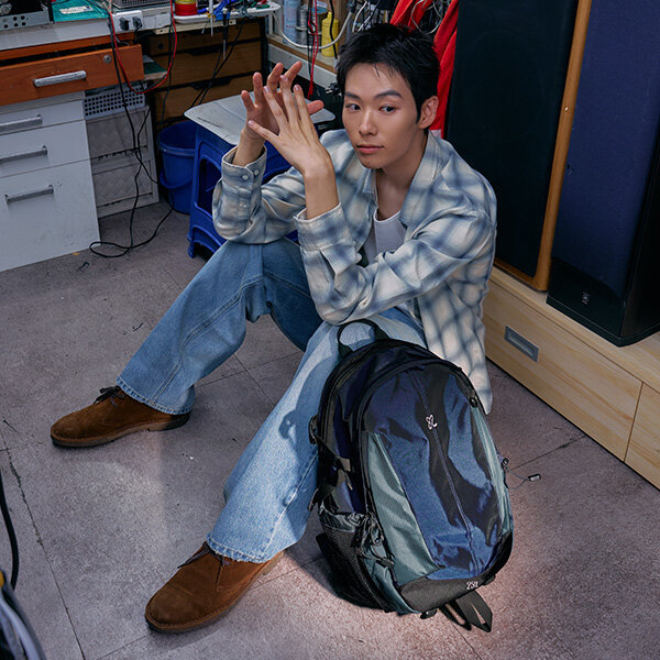 ATLES 백팩 M URBAN NAVY UW6E4001