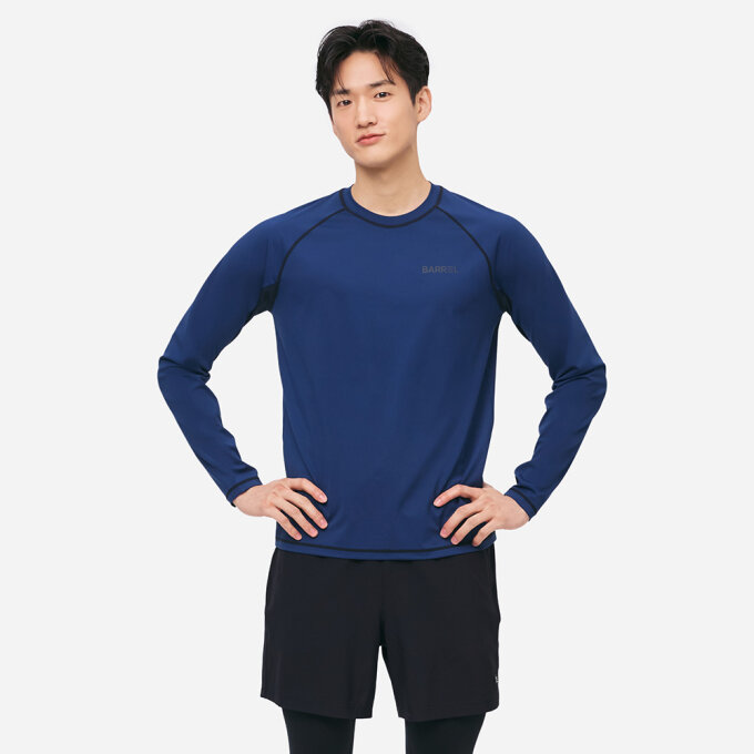 맨 에센셜 릴렉스핏 래쉬가드 네이비 (B5SMWRG101NAV)