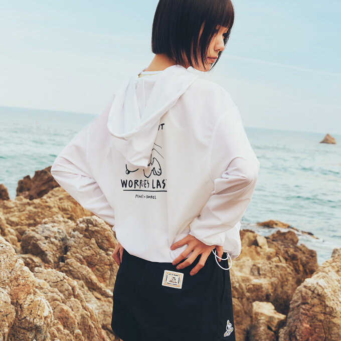 PNTS 우먼 서핑 스누피 3부 워터 쇼츠 블랙 (B6SWWBS051BLK)