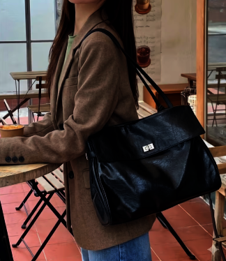 [H-ORA] 오라 커뮤트 블랙 레더 숄더백 L HIBA6F158BK