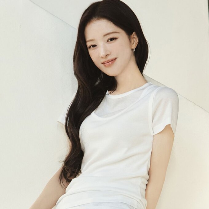 지오다노 여자 시어레이어드반팔티265423a