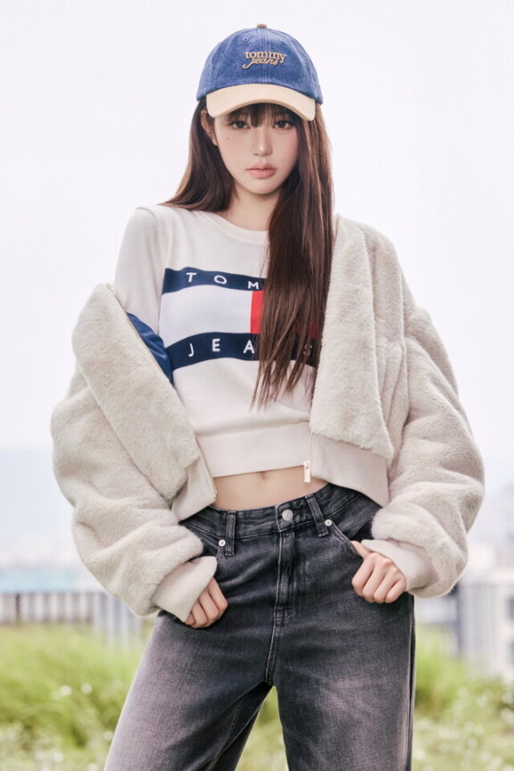 여성 릴렉스 핏 카라 패딩 재킷 T32G7WJC45TWT1PKE