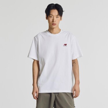UNI FROZEN ESSENTIAL 스몰로고 반팔티 (STANDARD FIT) NBNEG31633 WH