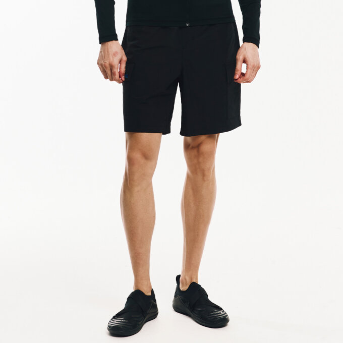맨 에센셜 5부 카고 워터 쇼츠 블랙 (B6SMWBS102BLK)