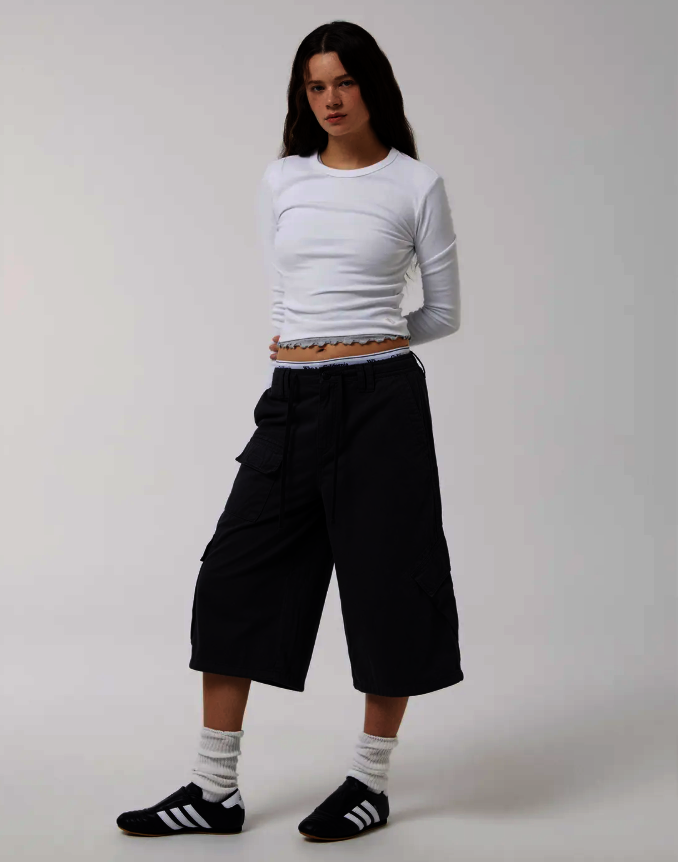 Bermuda Cargo Pants (F) / WHTAF3881F