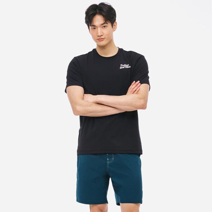 유니 트로피컬 루즈핏 반팔 래쉬가드 블랙 (B5SUWRG232BLK)