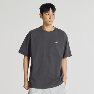 UNI 써니 레이니 레터링 반팔티 (SEMI OVER FIT) NBNEG31663 CH