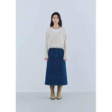 여성_자가드 데님 롱스커트 (OQ2D5950)