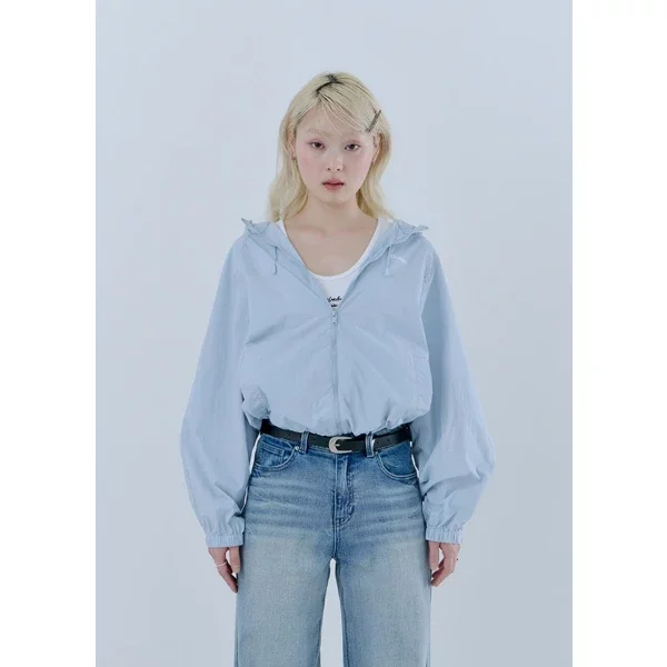 여성_후디 루즈핏 윈드브레이커 (YQ2W9882)