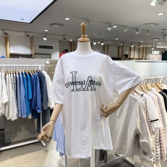 LA 자수 반팔 티셔츠 C26D7FTS268
