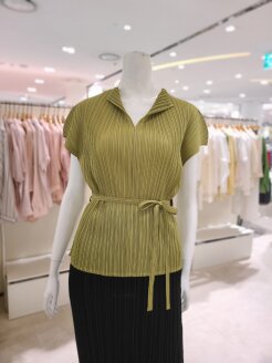허리끈플리츠카라블라우스 (KSA3HB50)