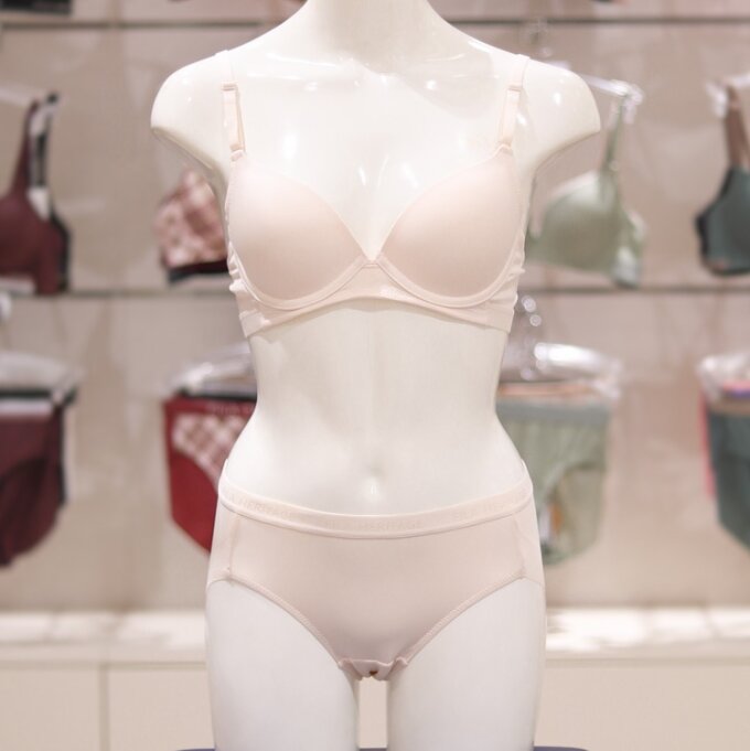 FI4BAG1642F/DR(SCR) 에센셜 베이직 여성 브라팬티세트