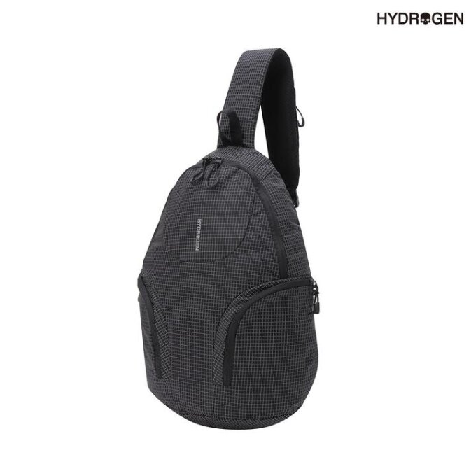 아토믹바디백 H31D7BG802_BK