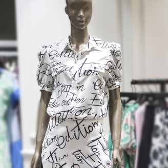 제시뉴욕 레터링 블라우스 DE3-NSBP1580