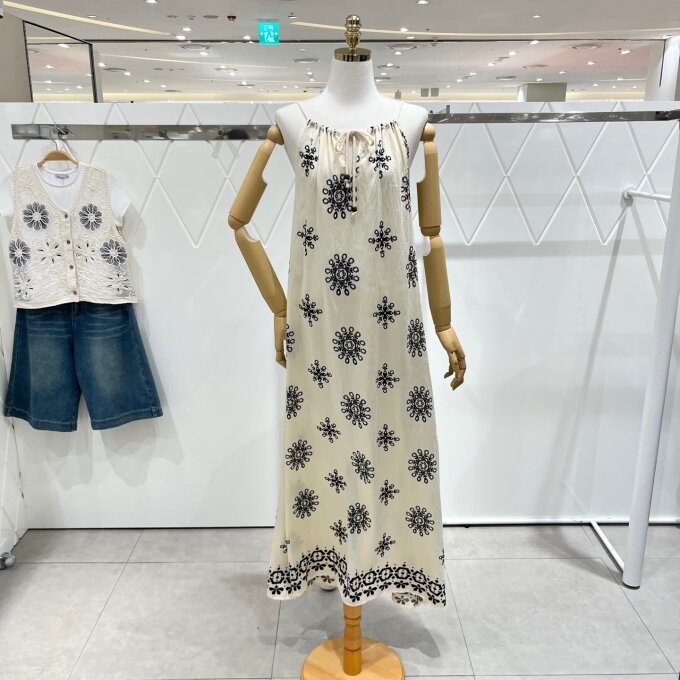패턴 프린트 롱 원피스 803510
