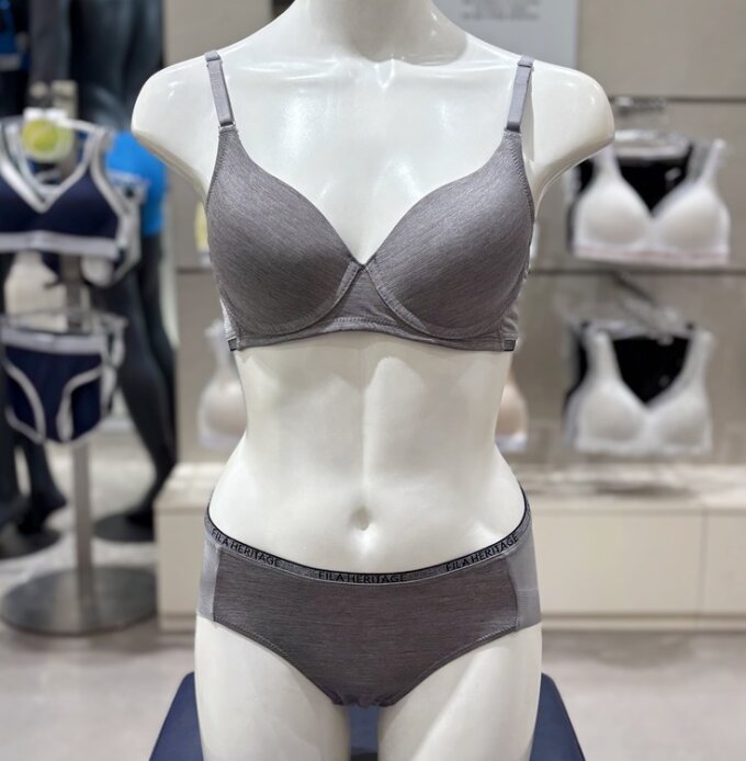 FI4BAG3447F/DR(MLY) 아웃핏 시즈널 여성 와이어브라팬티