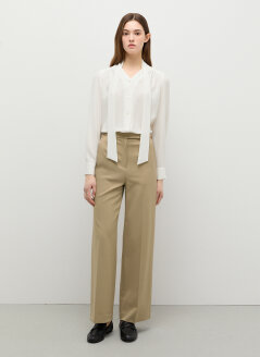 셔링 브이넥 타이 블라우스 SWWBLQ12010