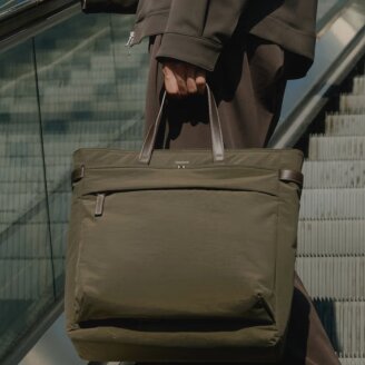 [HATCH-BAG] 카키 나일론 토트백 HJBA6E331K2