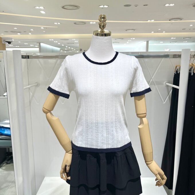 배색 포인트 펀칭 니트 870310